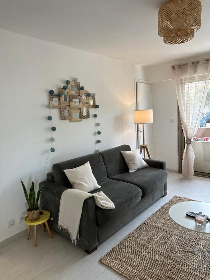 Spacieux Studio A Golfe Juan 2 Minutes Des Plages Vallauris Eksteriør billede